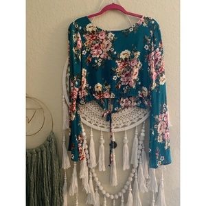 Floral crop long sleeve shirt